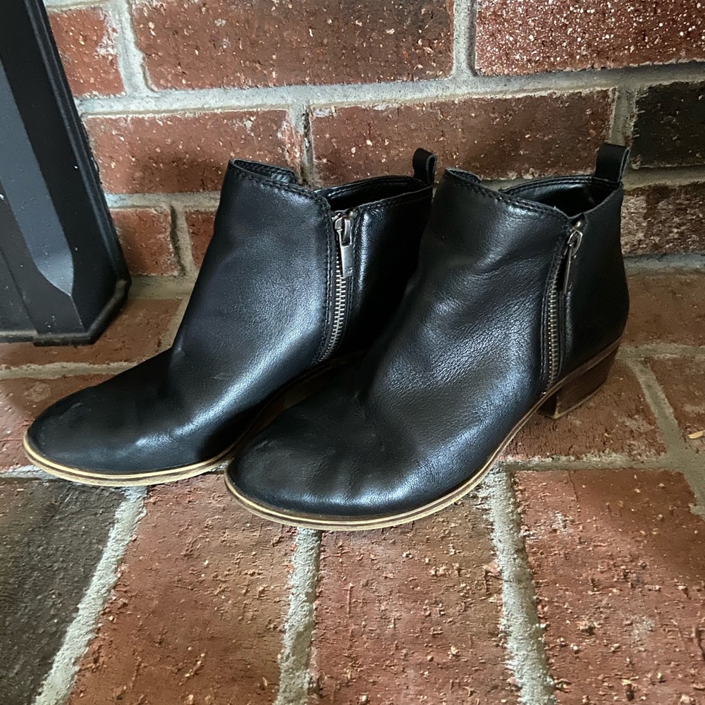 Lucky Brand booties